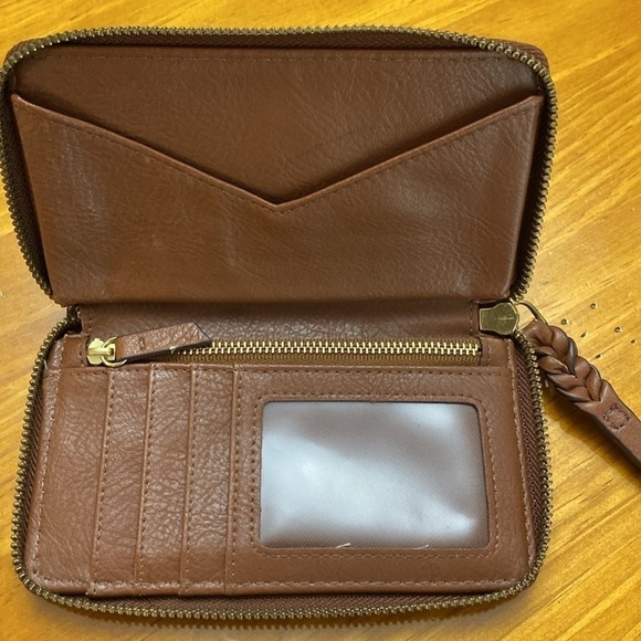 Fossil Zipper Wallet EUC - Picture 5 of 5